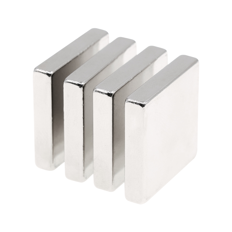 Chặn nam châm vĩnh cửu 4