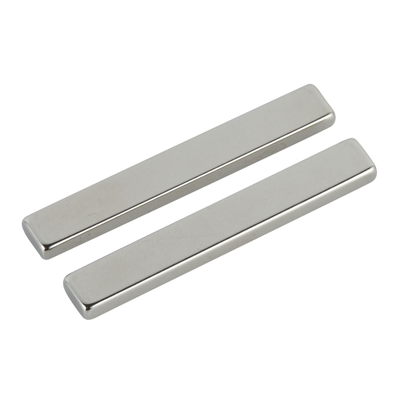 Nam châm động cơ